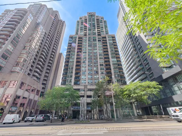 750 Bay St #3603, Toronto, ON M5G 1N6