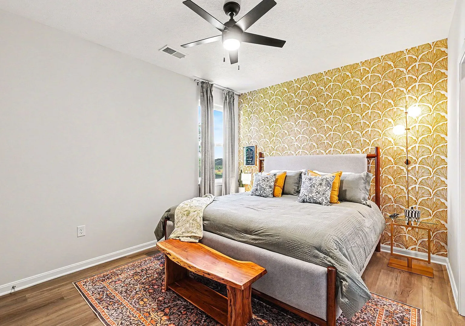 Comfortable and convenient getaway in Colerain TWP — Photo 3