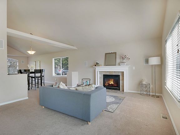 4th image of 8718 133rd Street Ct E