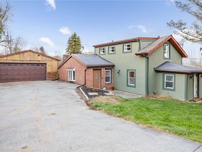 718 County Road 8, Farmington, NY, 14425