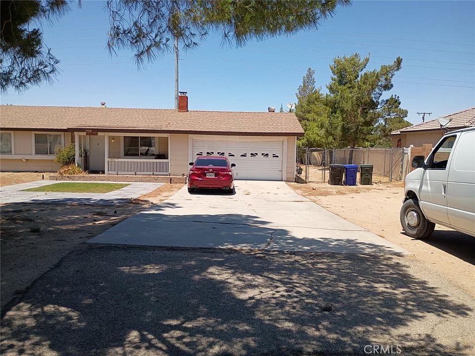 1st image of 15472 Jasmine St