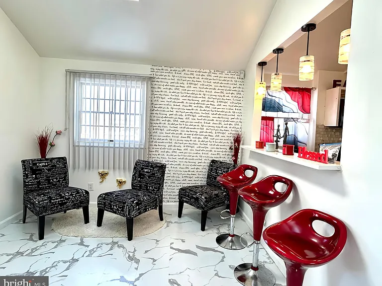 610 Ogden Dr — Photo 11