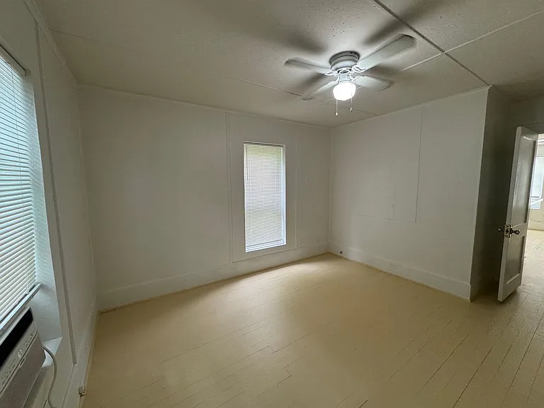 434 E Tillman Ave #7 — Photo 9