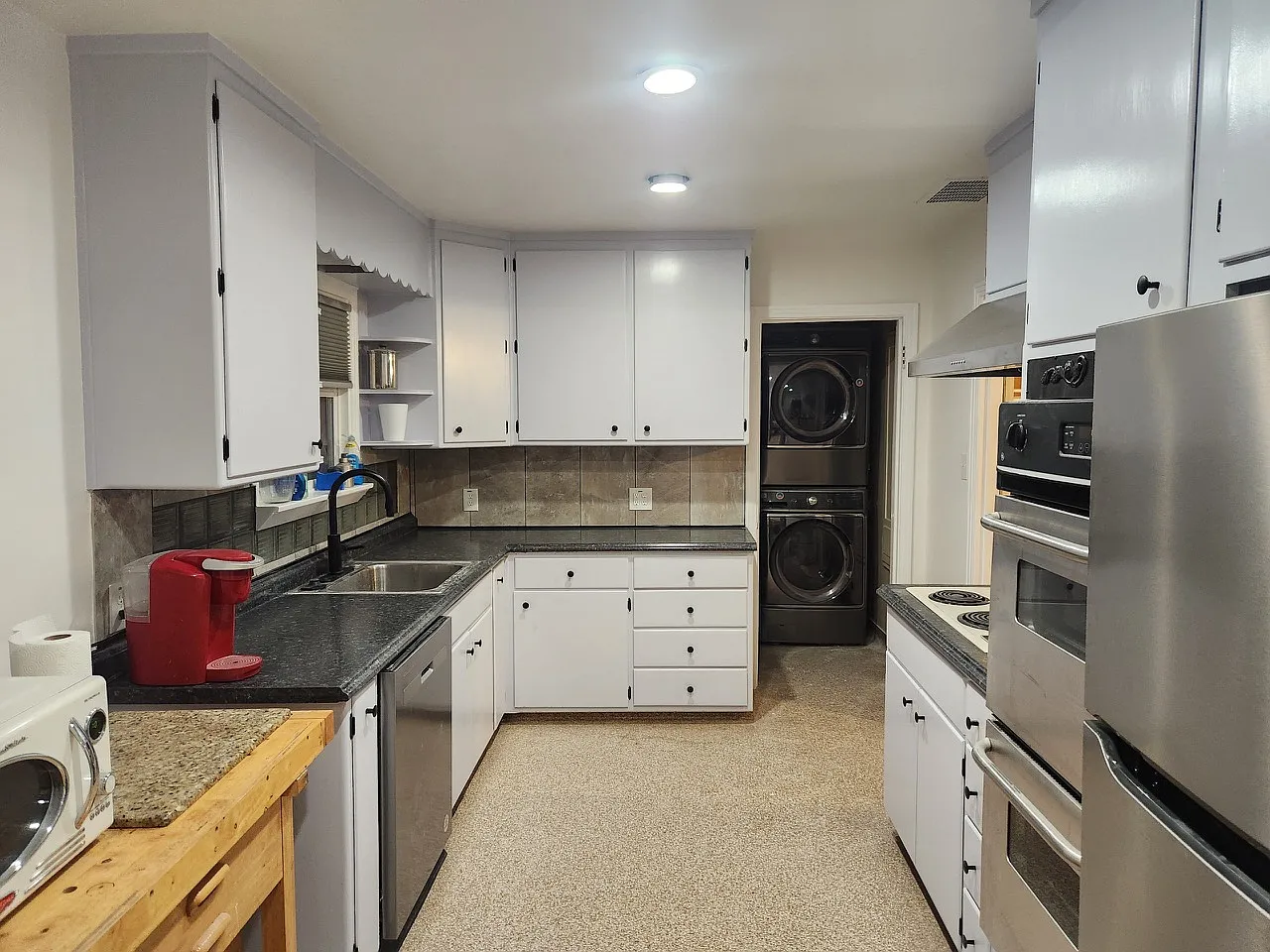2 bed, 1200 sqft, $2,700 — Photo 4
