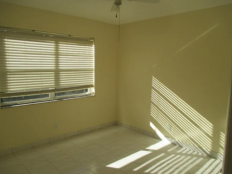 200 Lake Carol Dr — Photo 7