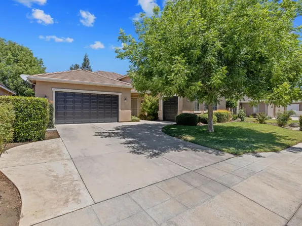 2715 Bellaire Ave, Clovis, CA 93611