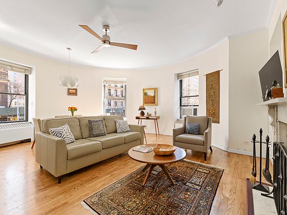 3rd image of 425 W End Ave APT 2A