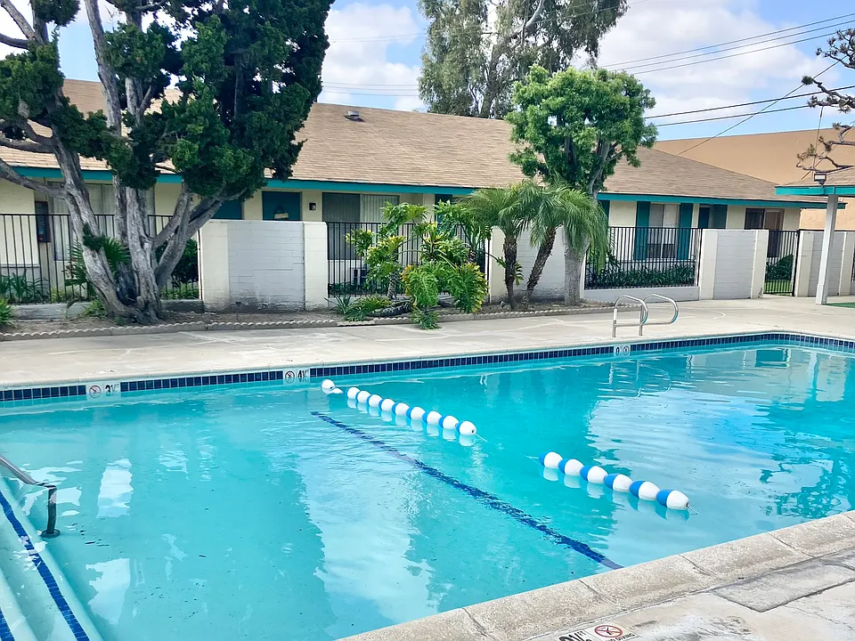 Lampson Park Homes
