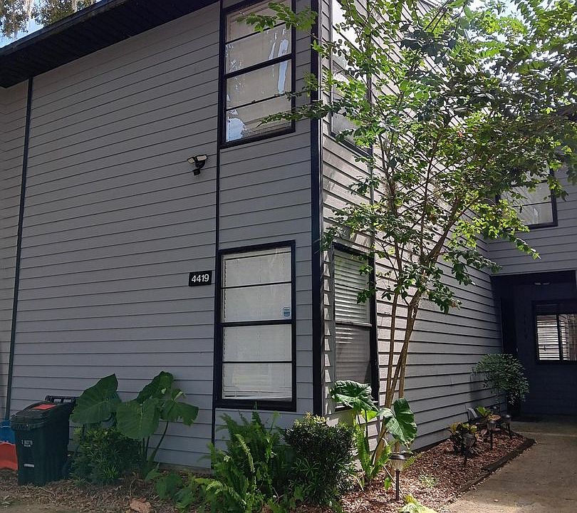 1st image of 4419 SW 20th Ln