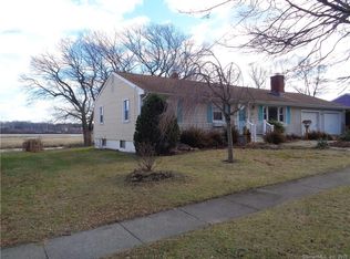 96 Bridgeview Pl, Stratford, CT 06614