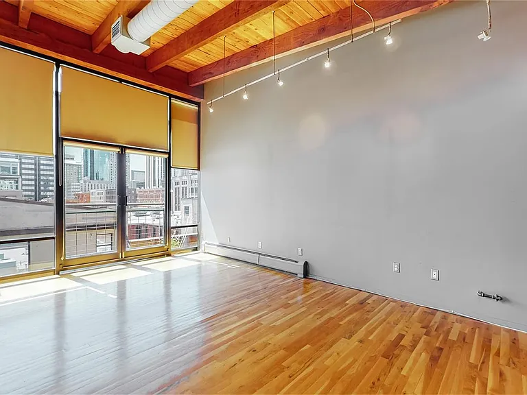 1720 Wynkoop St #411 — Photo 28