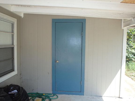 3rd image of 21816 Pompano Ave