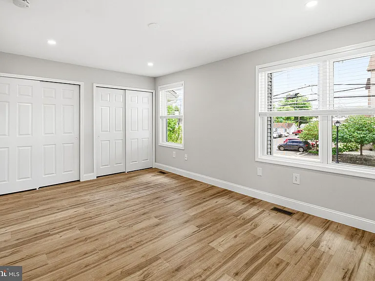 108 Allison Ct — Photo 15
