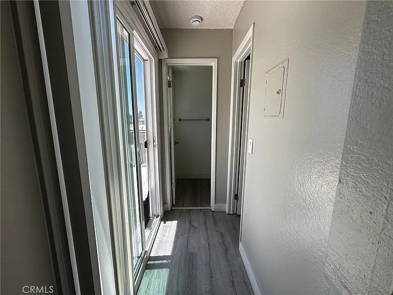 710 W Washington Ave #200 — Photo 8