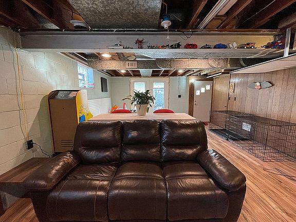 Basement living space 