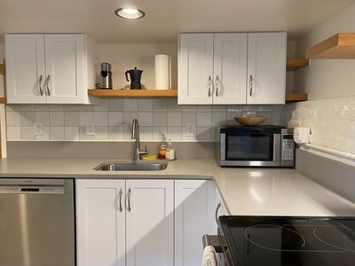 5957 44th Ave S, Seattle, WA, 98118