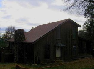 185 Azalea Dr, Calhoun, GA 30701