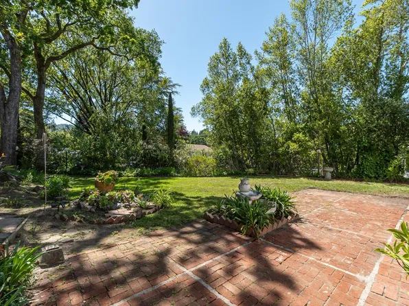 43 Los Cedros Drive, Novato, CA 94947