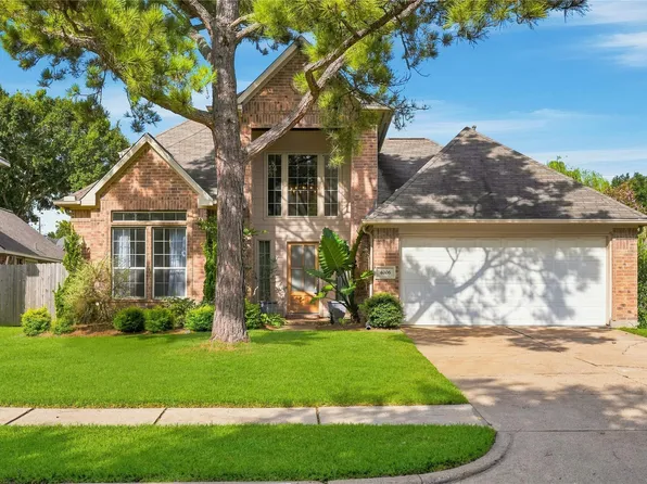 4006 Stonehurst Dr, Pearland, TX 77584