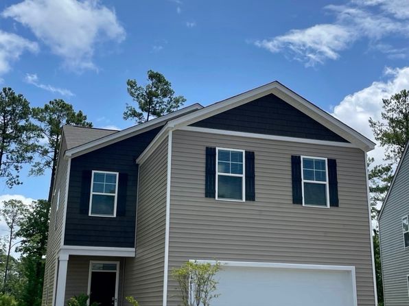 661 Silver Spruce St