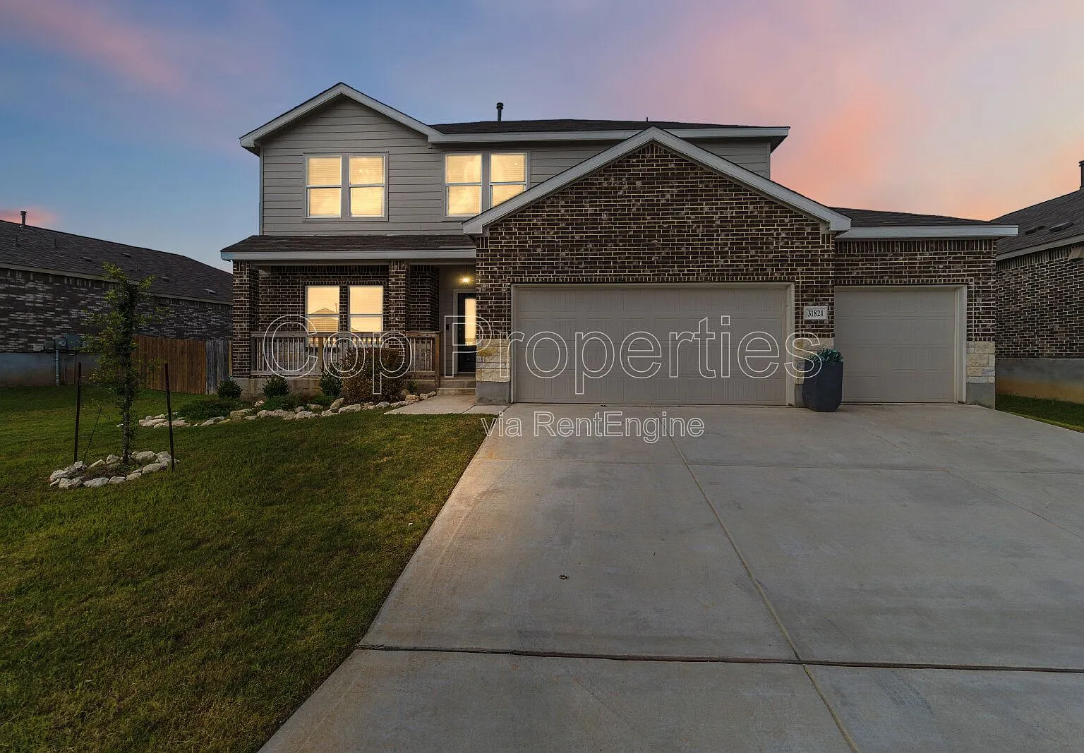 5 bed, 3.5 bath, 2666 sqft, $2,895 — Photo 1
