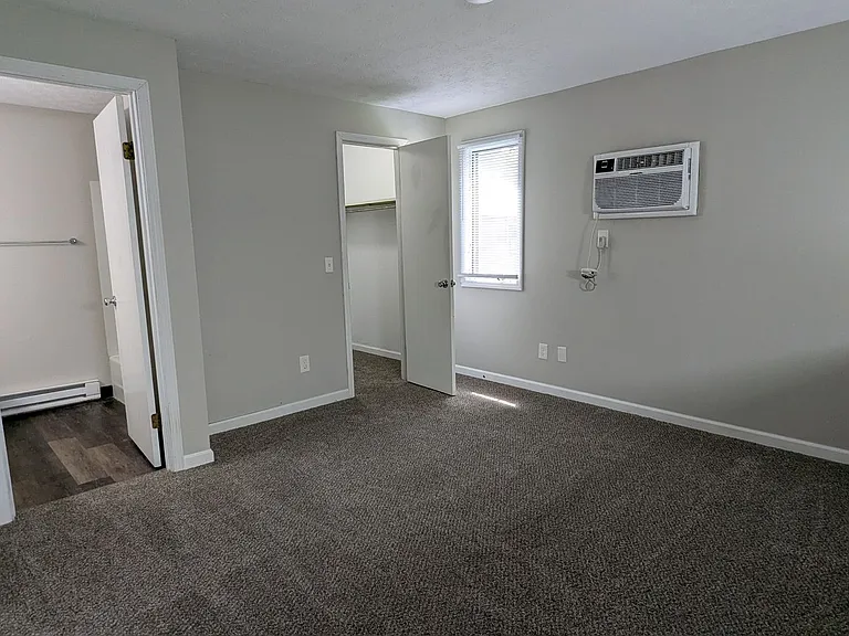 785 Kerns Dr NE — Photo 13