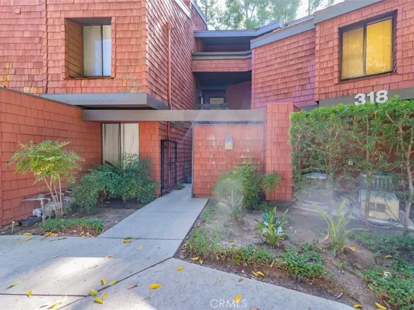 318 S Prospectors Rd Unit 44, Diamond Bar, CA 91765