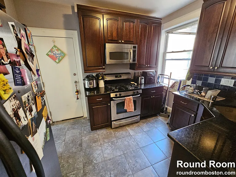 229 Freeman St #229 — Photo 2