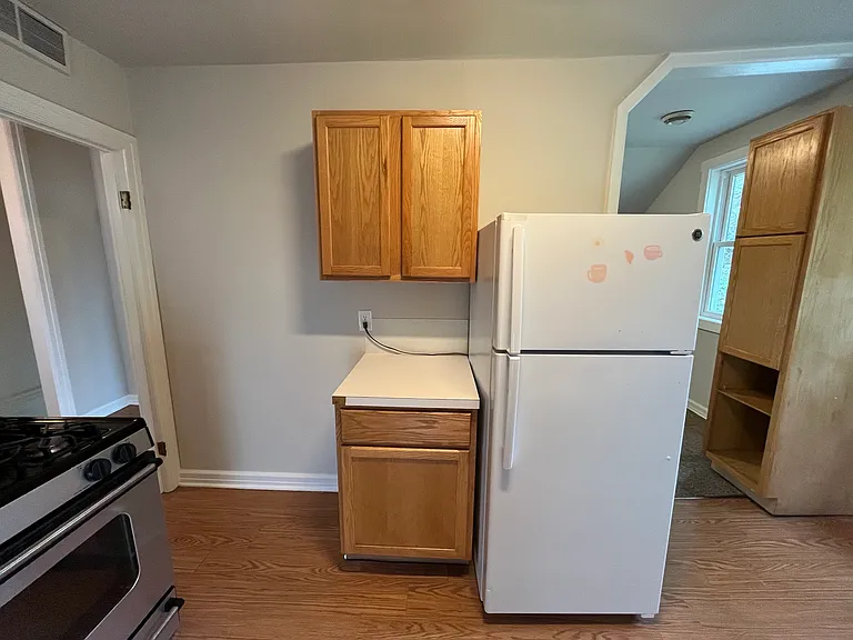 453 Mound St #2 — Photo 9