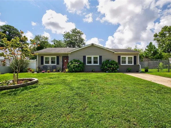 4713 Honeygrove Rd, Virginia Beach, VA 23455