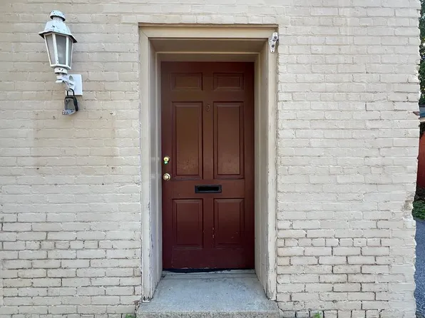 5 Chestnut Ave, Carlisle, PA 17013