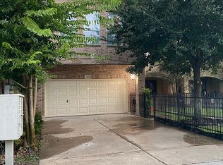 3413 Home St, Houston, TX 77007