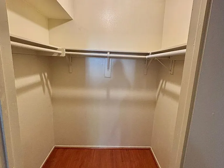 Unit Photo
