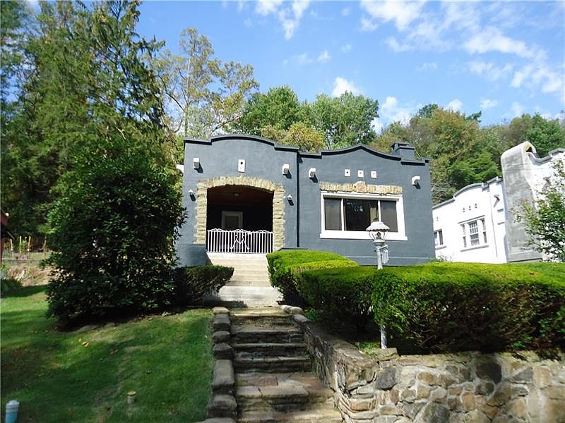 1st image of 209 Old Spanish Ln