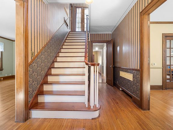5th image of 1617 Kensington Blvd