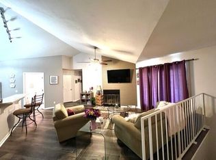 407 Park Deville Pl, Columbia, MO 65203