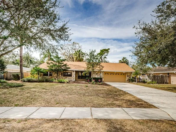 12708 N 52nd St, Temple Terrace, FL 33617