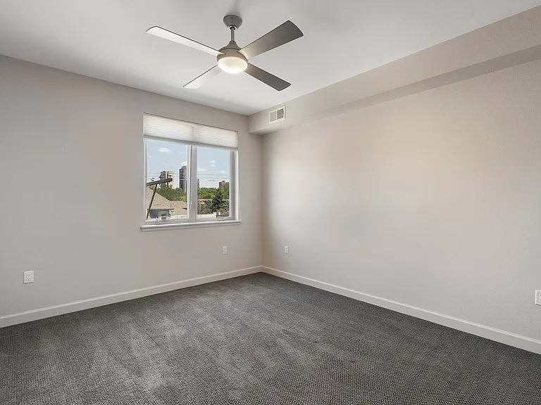 E14 Apartments — Photo 46
