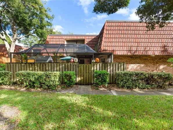 2701 3rd Ct, Palm Harbor, FL 34684