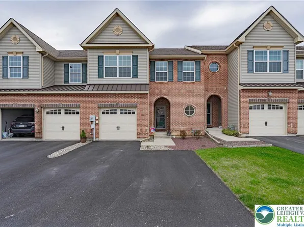 680 Mulberry Dr, Nazareth, PA 18064