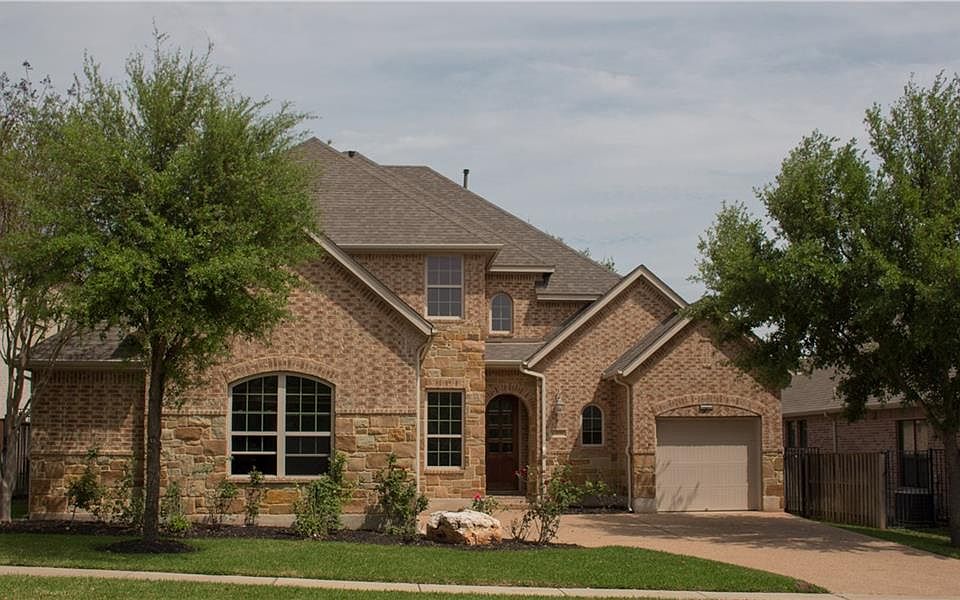 1st image of 2257 Park Place Cir