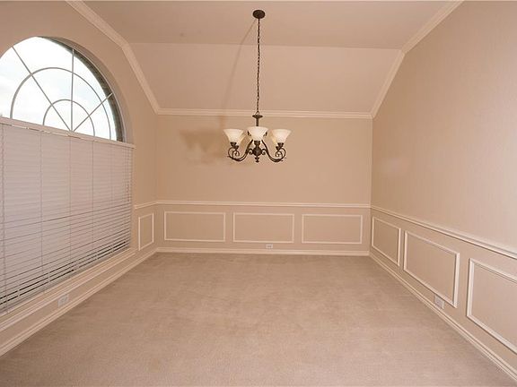 4th image of 3011 Saint Bartholomew Dr