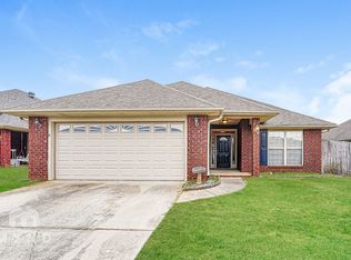 4053 Cambridge Dr, Moody, AL 35004