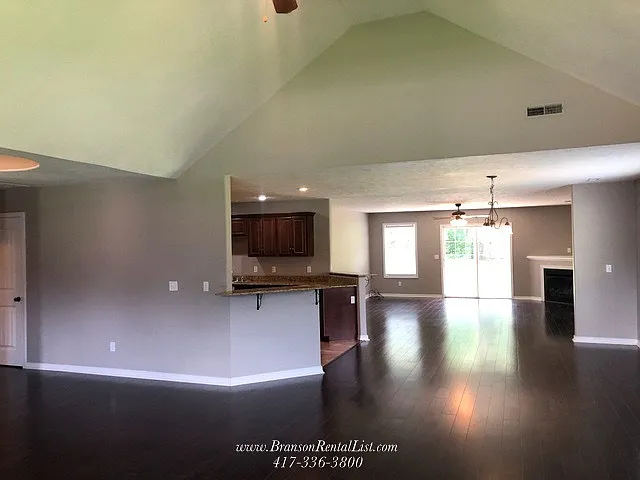 370 S Woods Way — Photo 22