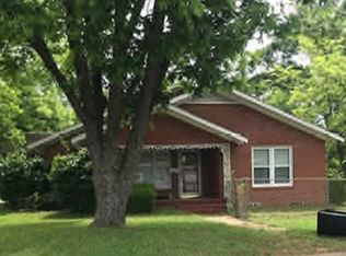 1203 E Rusk St, Jacksonville, TX 75766