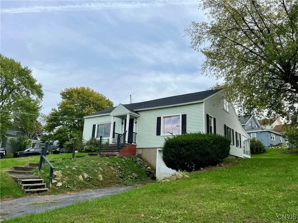112 Niagara St, Oswego, NY 13126