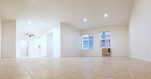 Floor plan 3 Bed - 2 bath