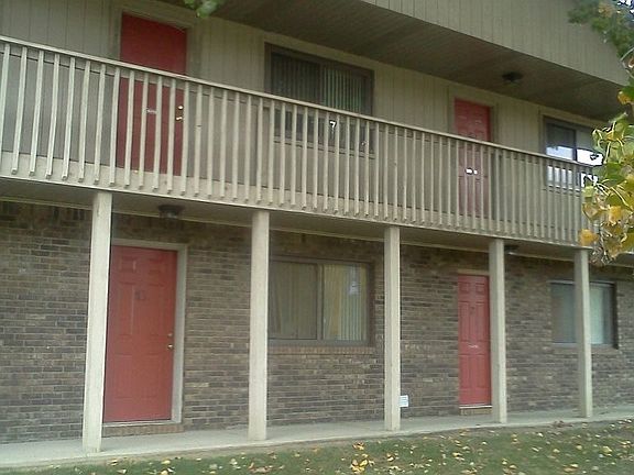 2nd image of 34711 Jefferson Ave APT 6
