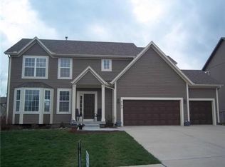 2192 W Elm St, Olathe, KS 66061