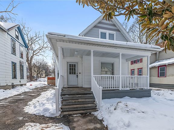 2nd image of 139 Hawley St